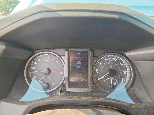 2019 TOYOTA TACOMA SR5