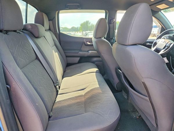 2019 TOYOTA TACOMA SR5