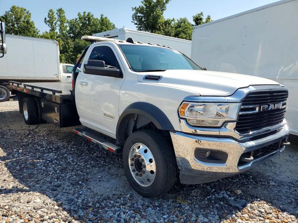 2019 RAM 5500 REG CAB CHASSIS