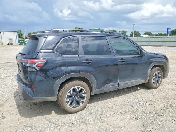 2025 SUBARU FORESTER