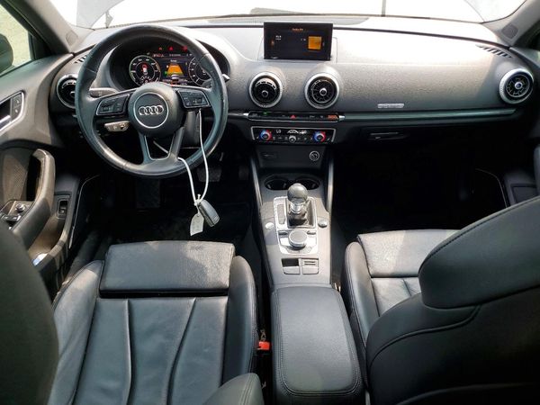 2017 AUDI A3 e-tron Prestige — CKPT
