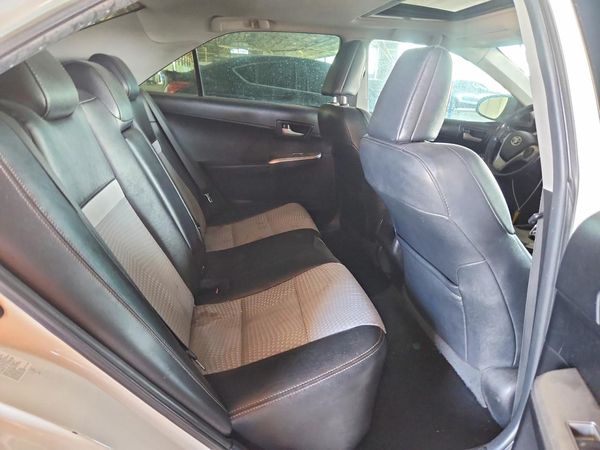 2014 TOYOTA CAMRY
