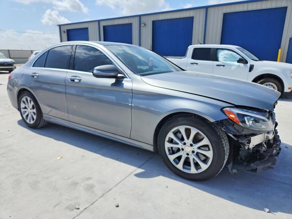2015 MERCEDES-BENZ C Base