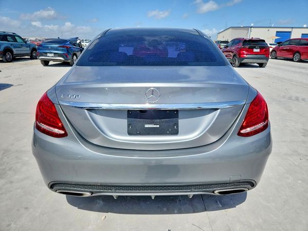 2015 MERCEDES-BENZ C Base