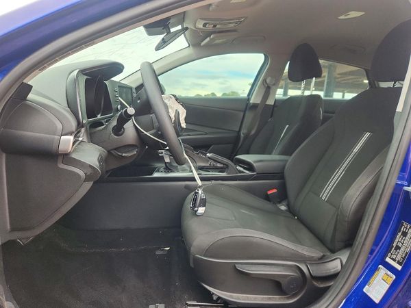 2023 HYUNDAI ELANTRA SEL — DENT