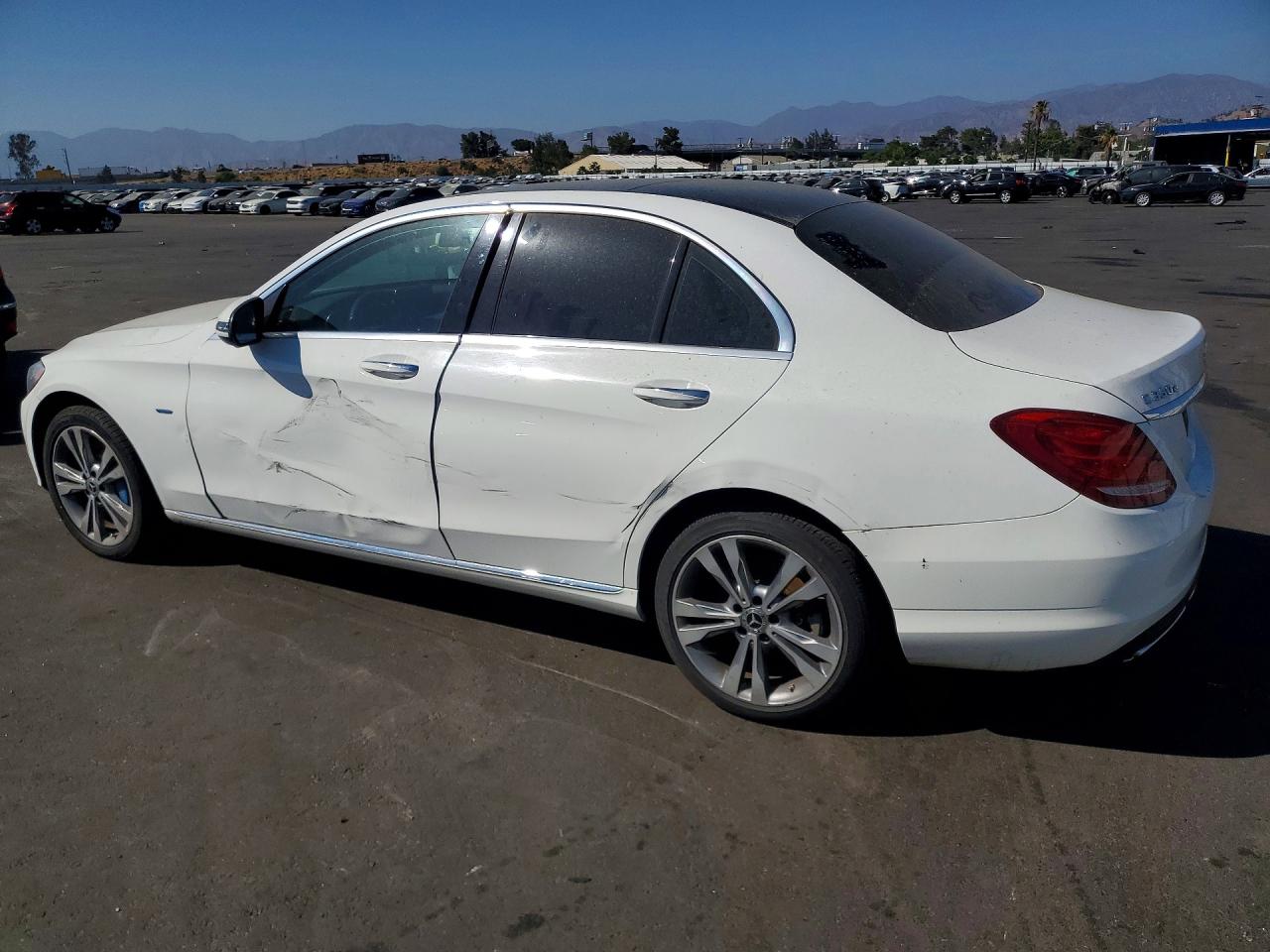 2017 MERCEDES-BENZ C 350e