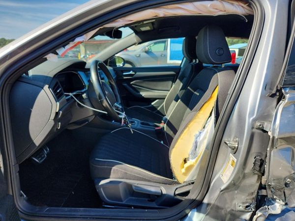 2023 VOLKSWAGEN JETTA