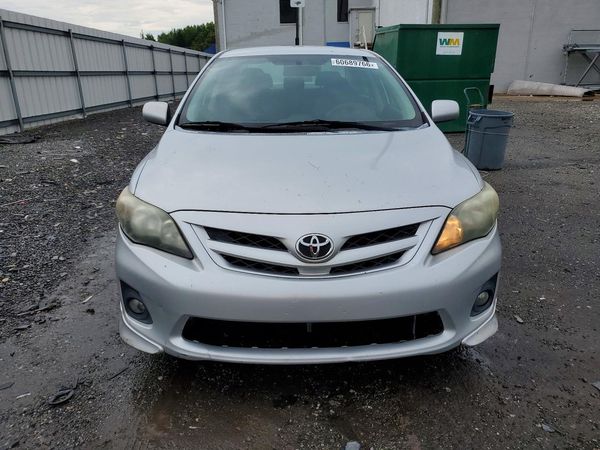 2013 TOYOTA COROLLA