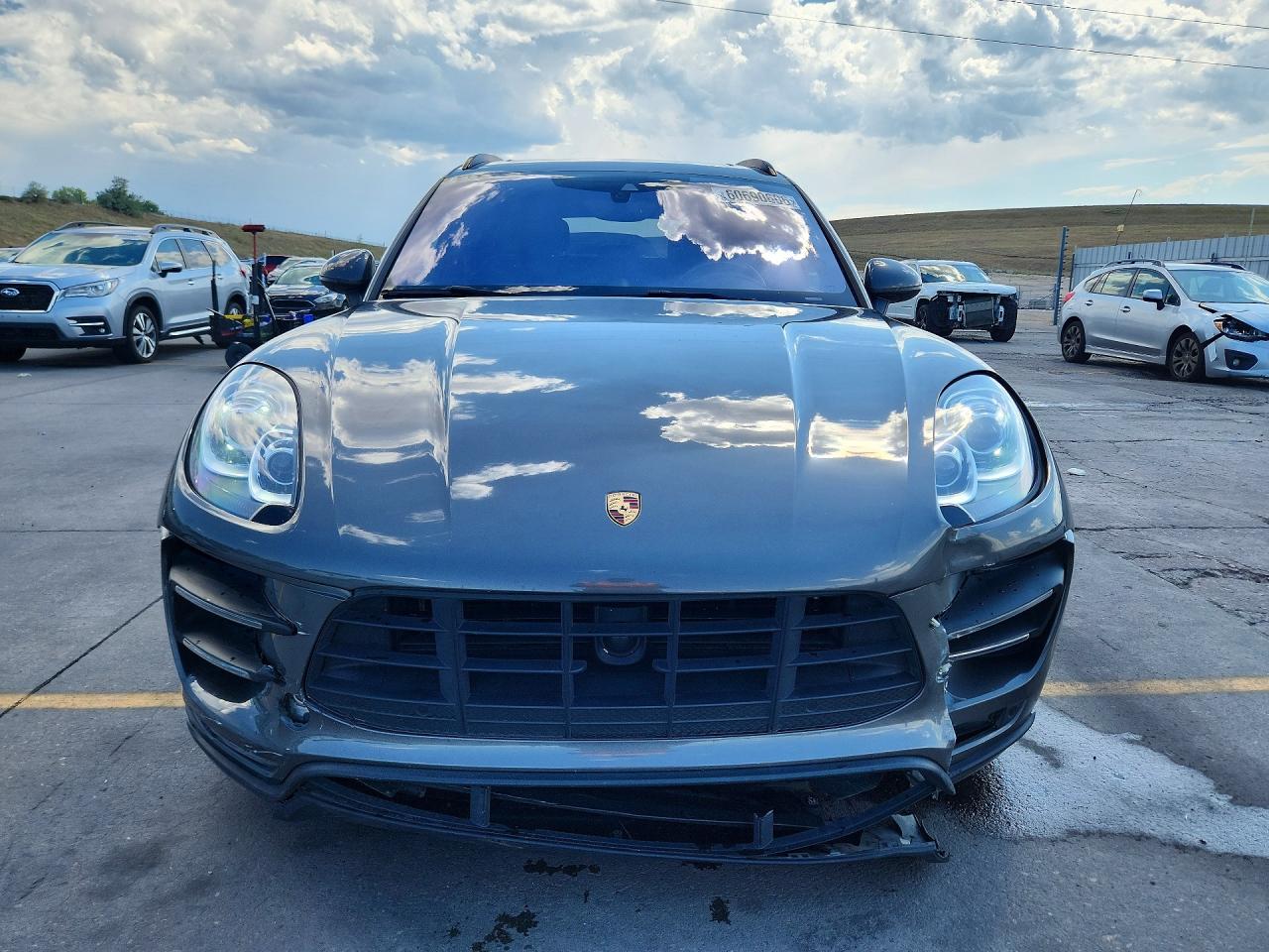 2015 PORSCHE MACAN