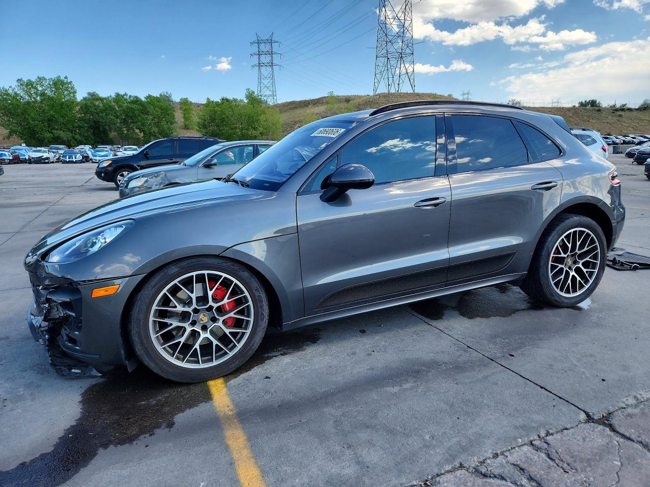 2015 PORSCHE MACAN