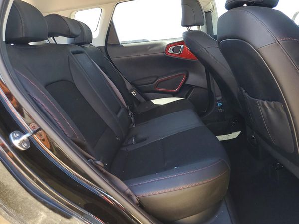 2025 KIA SOUL GT-Line