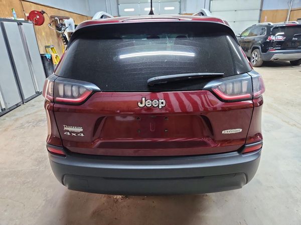 2020 JEEP CHEROKEE LATITUDE 4X4