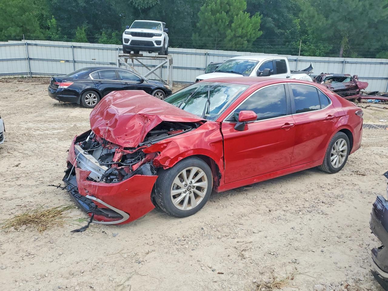 2024 TOYOTA CAMRY
