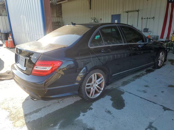 2012 MERCEDES-BENZ C C300 4-MATIC