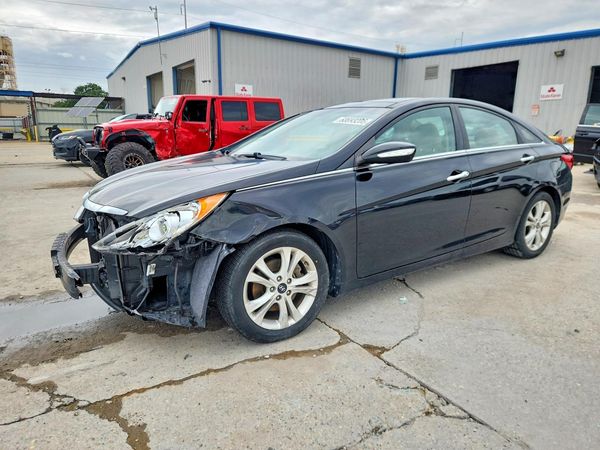 2012 HYUNDAI SONATA