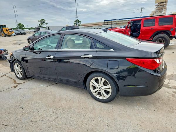 2012 HYUNDAI SONATA