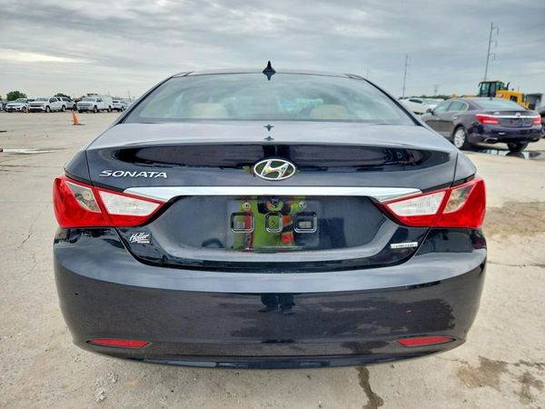2012 HYUNDAI SONATA