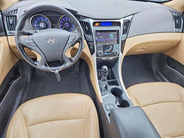2012 HYUNDAI SONATA