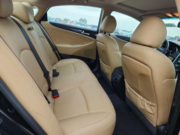 2012 HYUNDAI SONATA