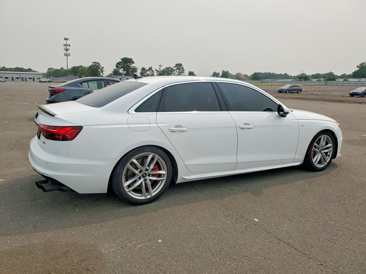 2022 AUDI A4