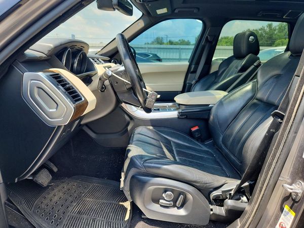 2016 LAND ROVER RANGEROVER HSE — DENT