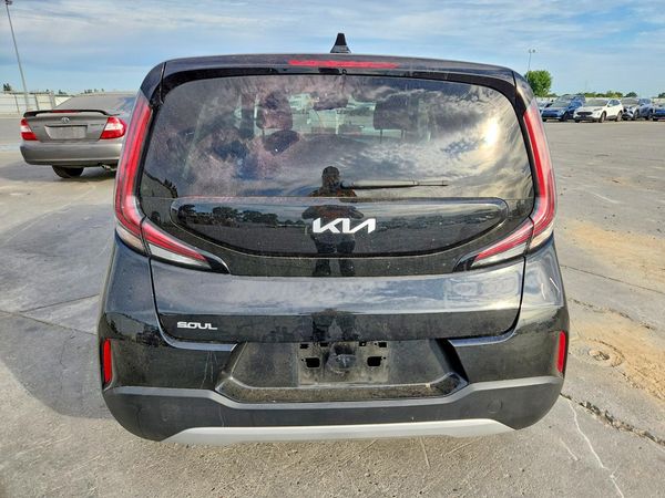 2024 KIA SOUL LX, S