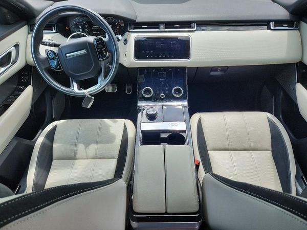 2019 LAND ROVER RANGE ROVER VELAR R-Dynamic SE