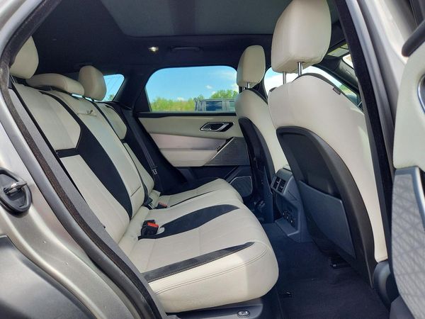 2019 LAND ROVER RANGE ROVER VELAR R-Dynamic SE