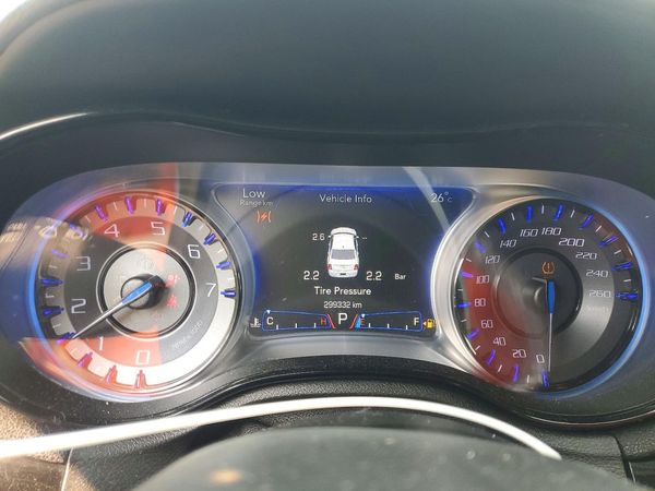 2018 CHRYSLER 300 300S