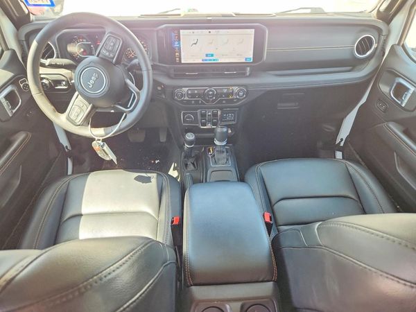 2024 JEEP GLADIATOR Sport