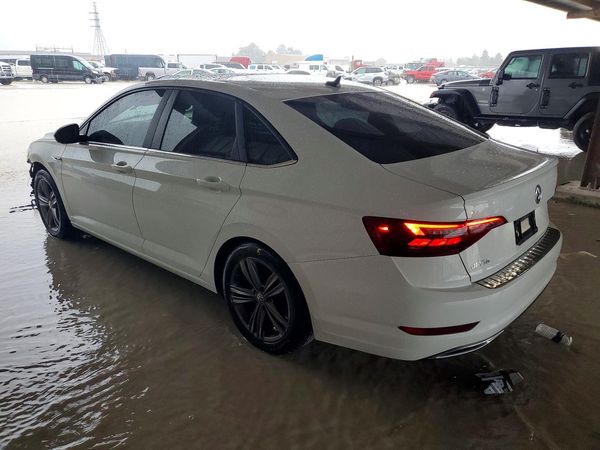2021 VOLKSWAGEN JETTA S / SE / R-Line