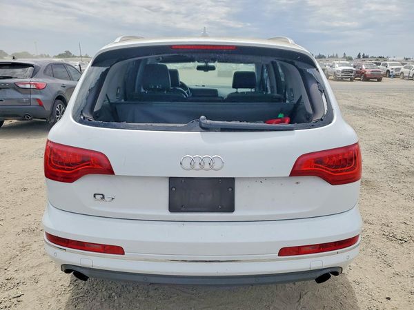 2012 AUDI Q7 Premium Plus