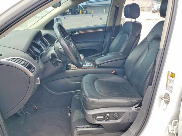 2012 AUDI Q7 Premium Plus