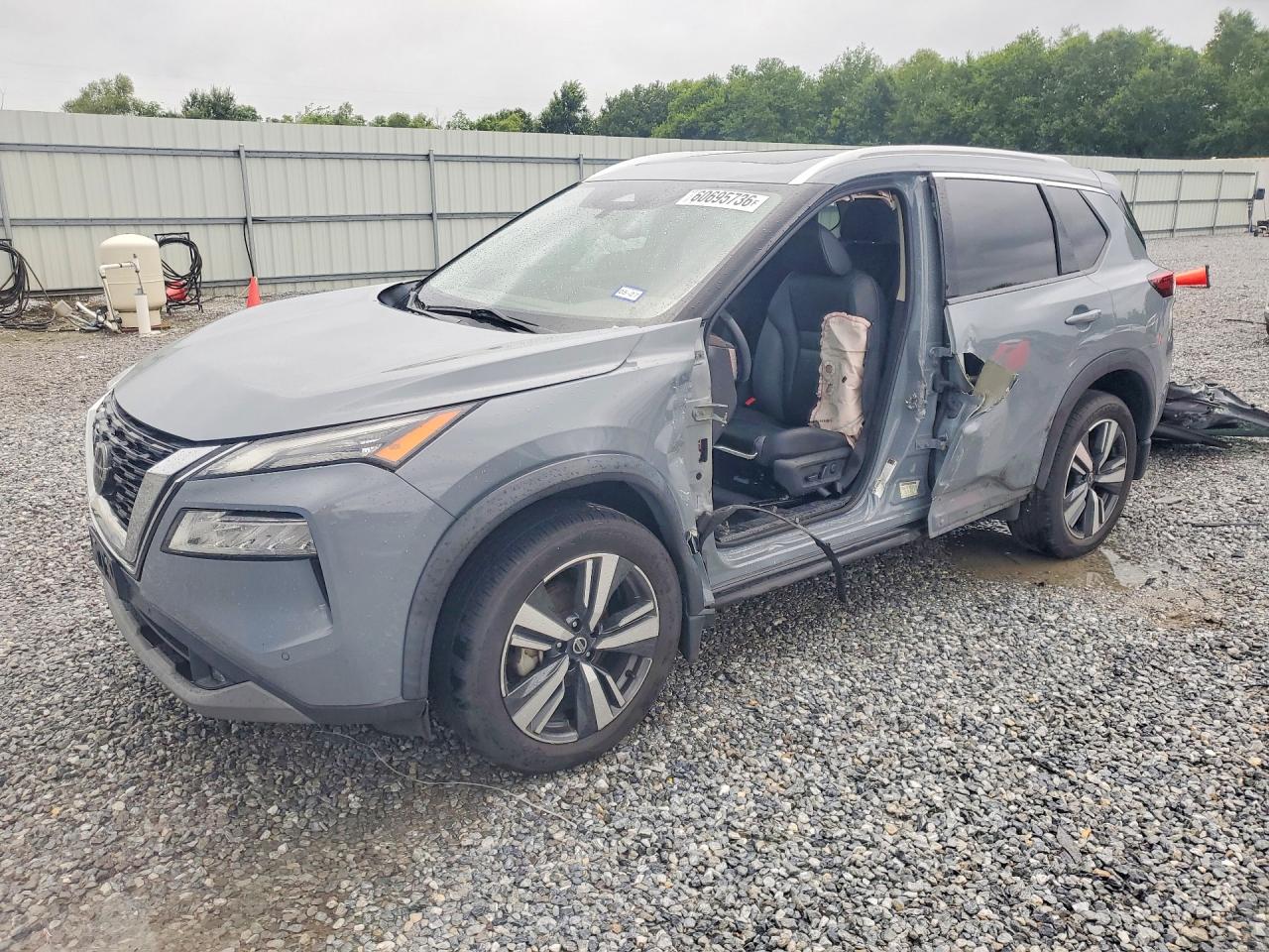 2021 NISSAN ROGUE SL