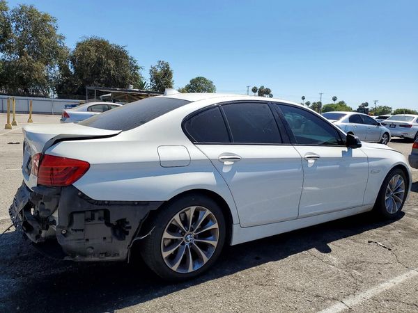 2015 BMW 528