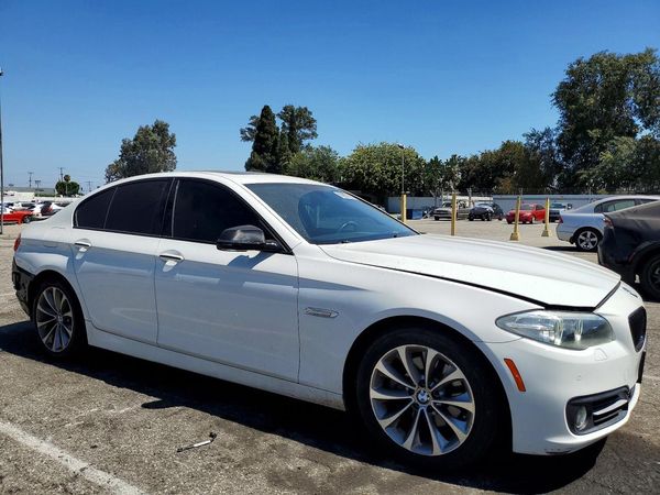 2015 BMW 528