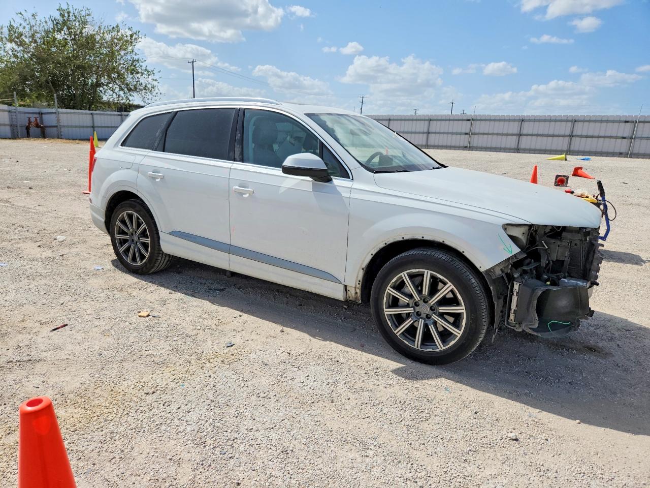 2018 AUDI Q7 quattro Prestige
