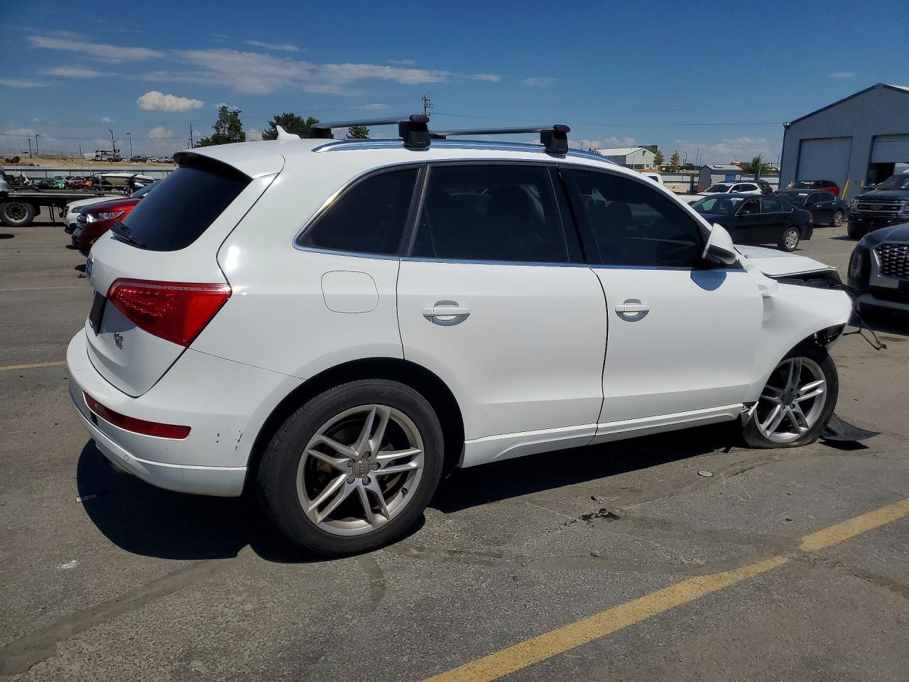 2012 AUDI Q5 Premium Plus