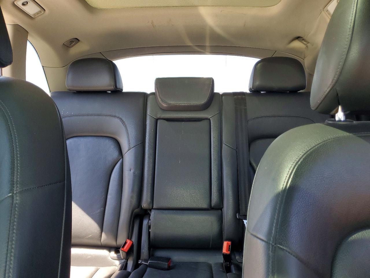 2012 AUDI Q5 Premium Plus