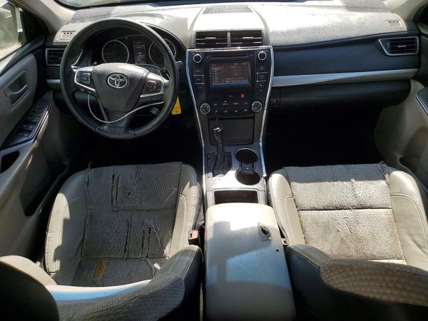 2015 TOYOTA CAMRY