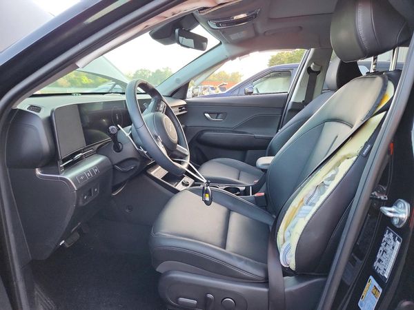 2025 HYUNDAI KONA Limited