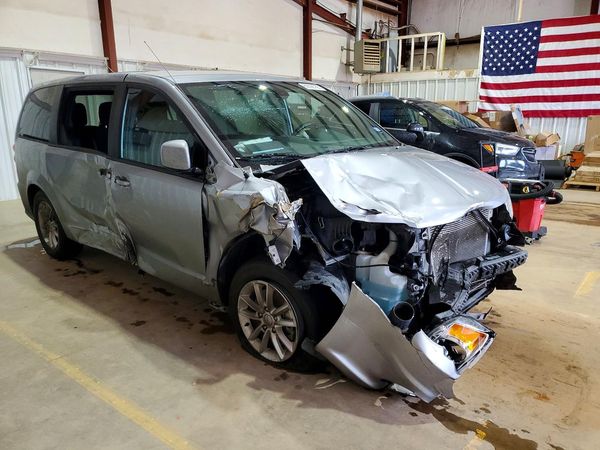 2020 DODGE GRAND CARAVAN SE