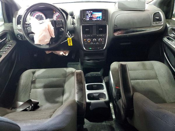 2020 DODGE GRAND CARAVAN SE