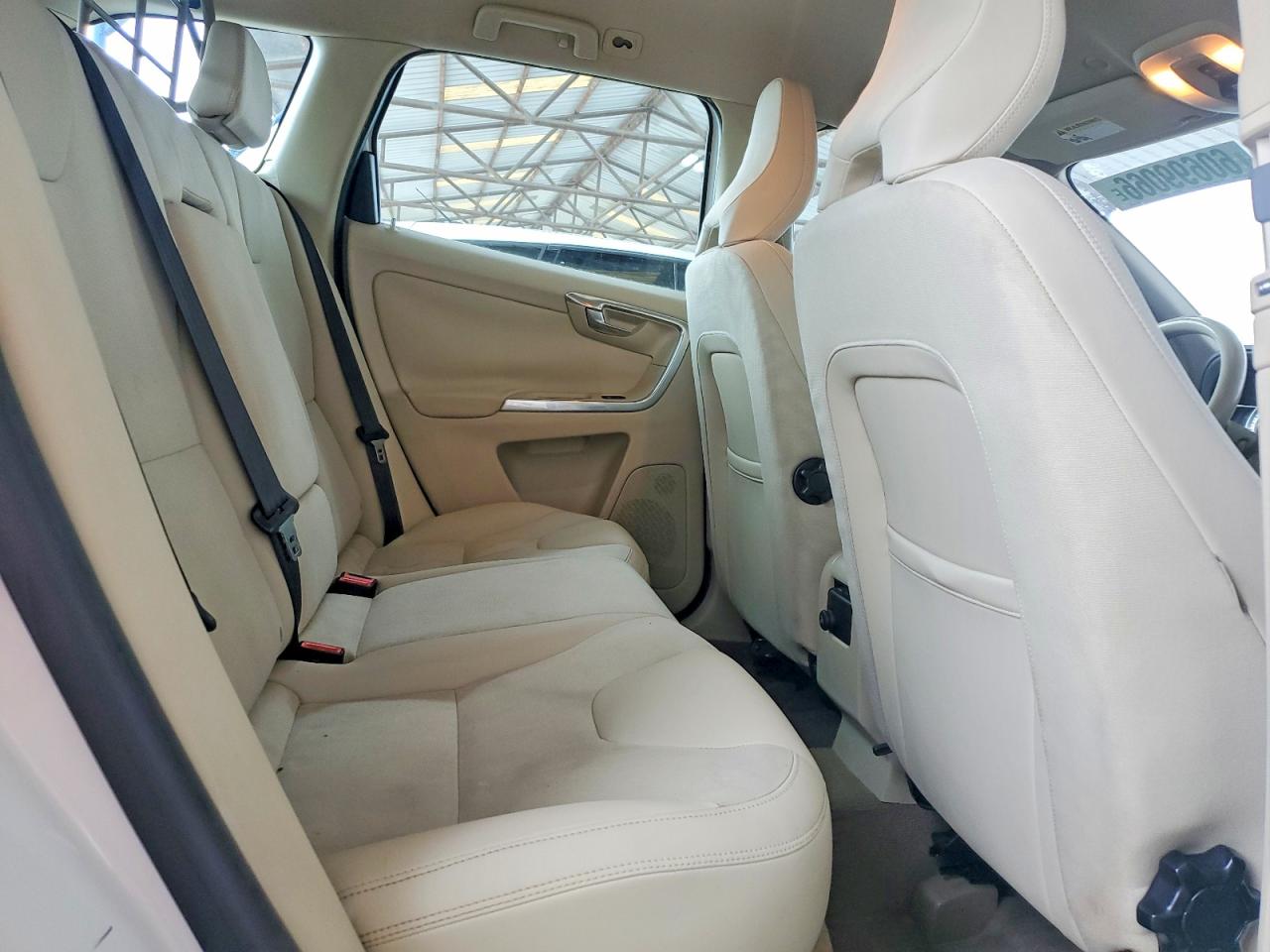 2013 VOLVO XC60