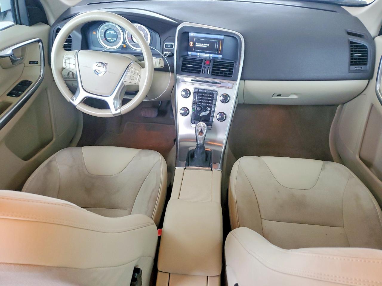 2013 VOLVO XC60