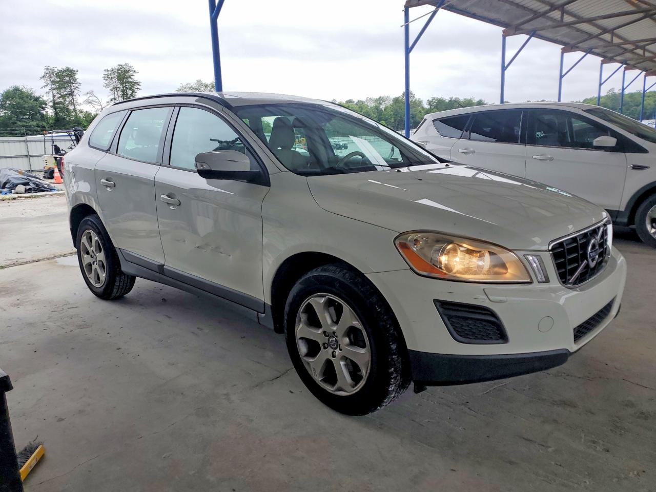2013 VOLVO XC60
