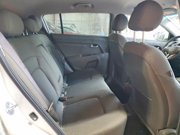 2014 KIA SPORTAGE LX