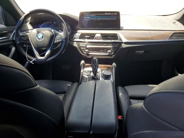 2023 BMW 530E