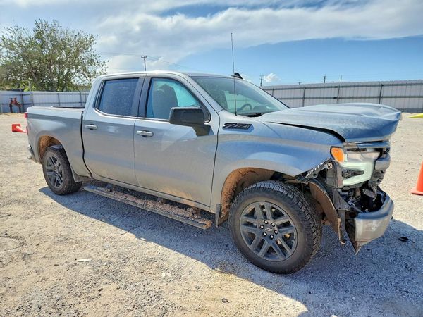 2024 CHEVROLET SILVERADO RST — Passenger 3/4