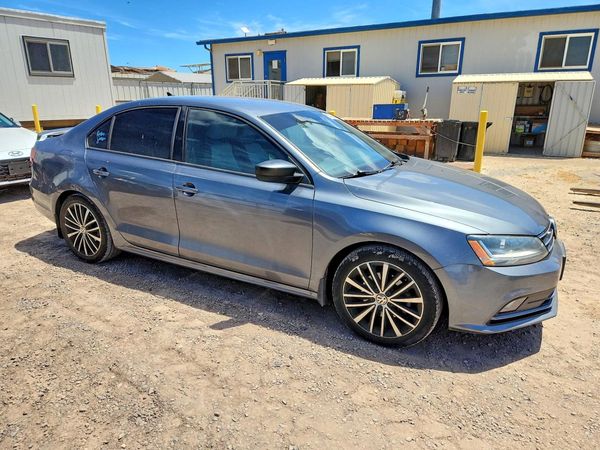 2017 VOLKSWAGEN JETTA